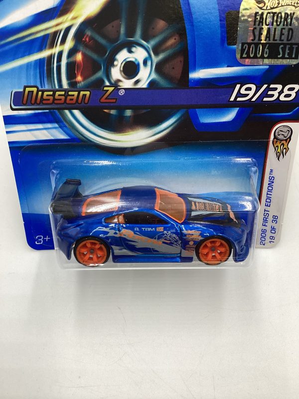 2006 Hot Wheels #19 Nissan Z Blue Factory Sealed SR Supply