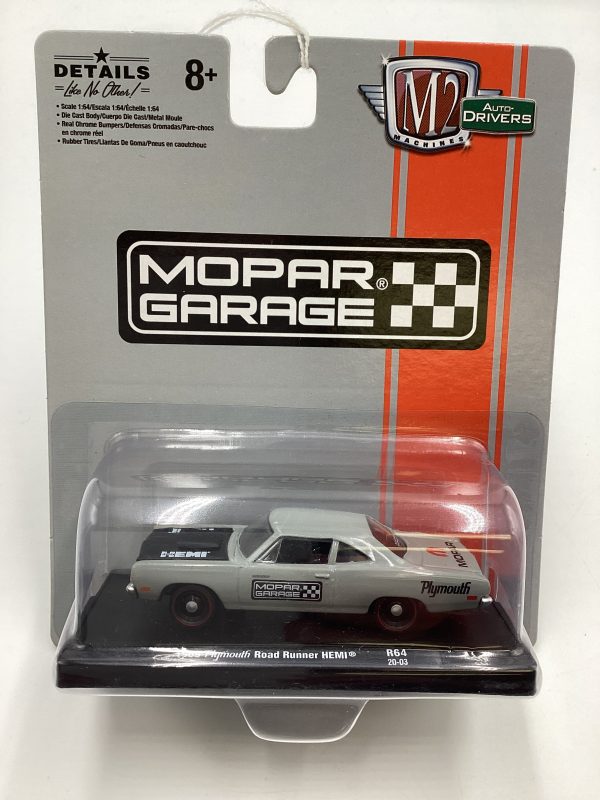 M2 Machines Auto Driver Mopar Garage 1969 Plymouth Road Runner Hemi Grey R64 193A For Discount