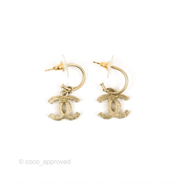 Chanel Pearl CC Drop Hoop Earrings Gold Tone 12A Online