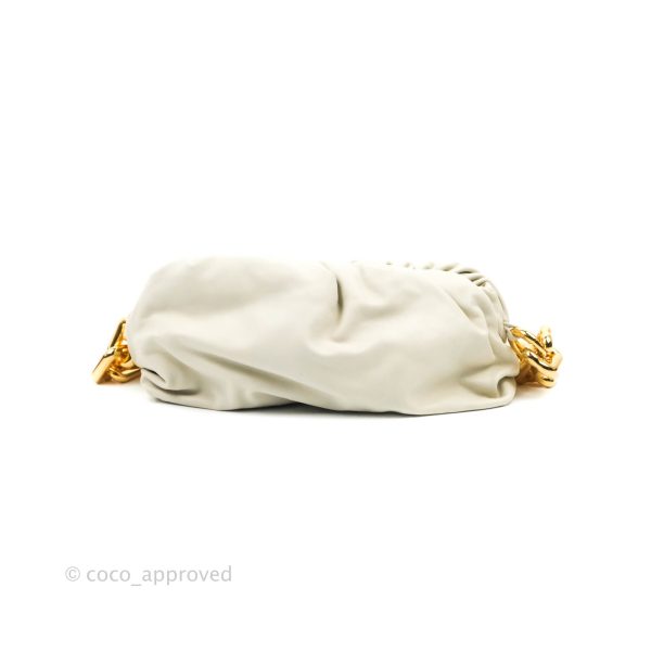 Bottega Veneta Chain Pouch in Plaster Calfskin Supply