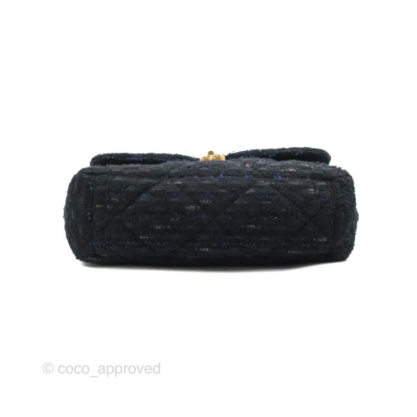 Chanel 19 Maxi Flap Bag Black Tweed Mixed Hardware on Sale