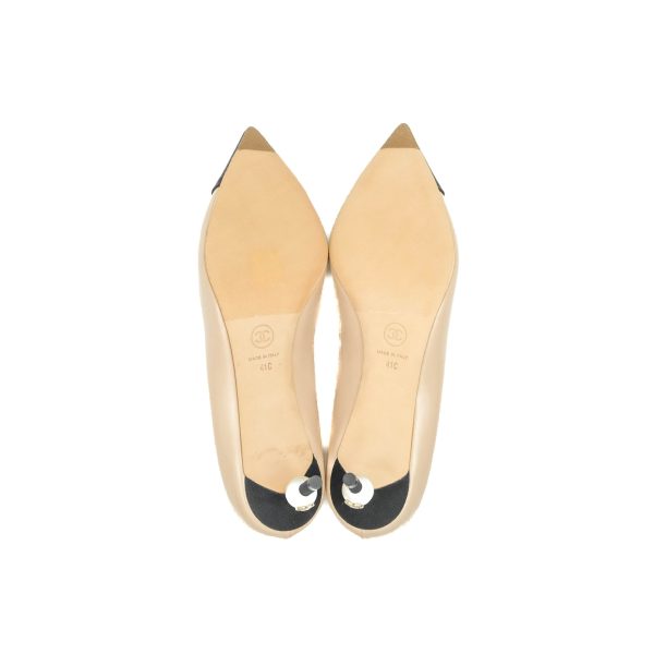 Chanel Beige Toe Pointed Black Pump Heels With CC Pearl Size 41 Cheap